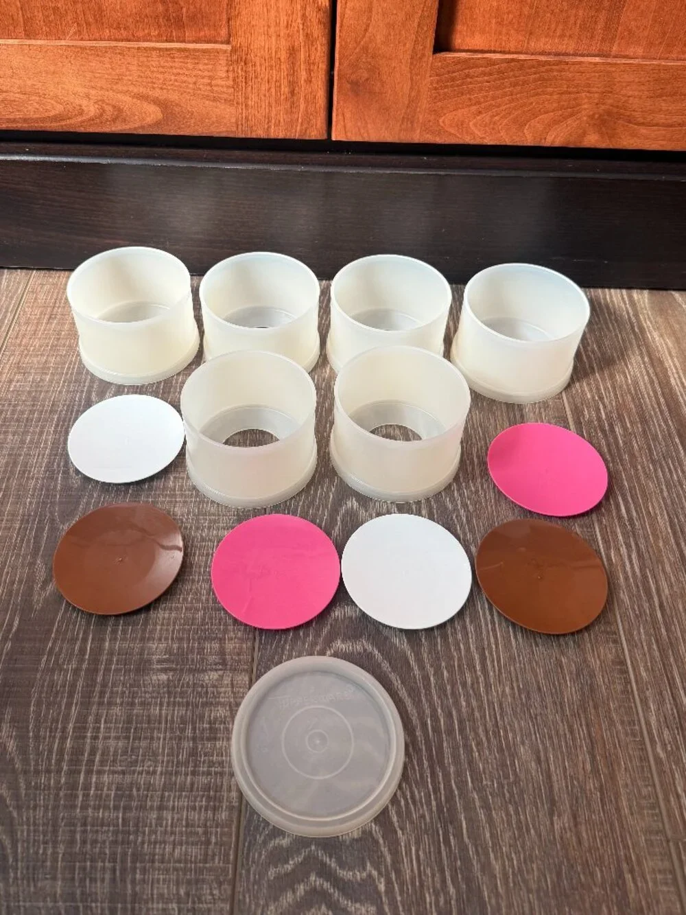 Tupperware vintage ice